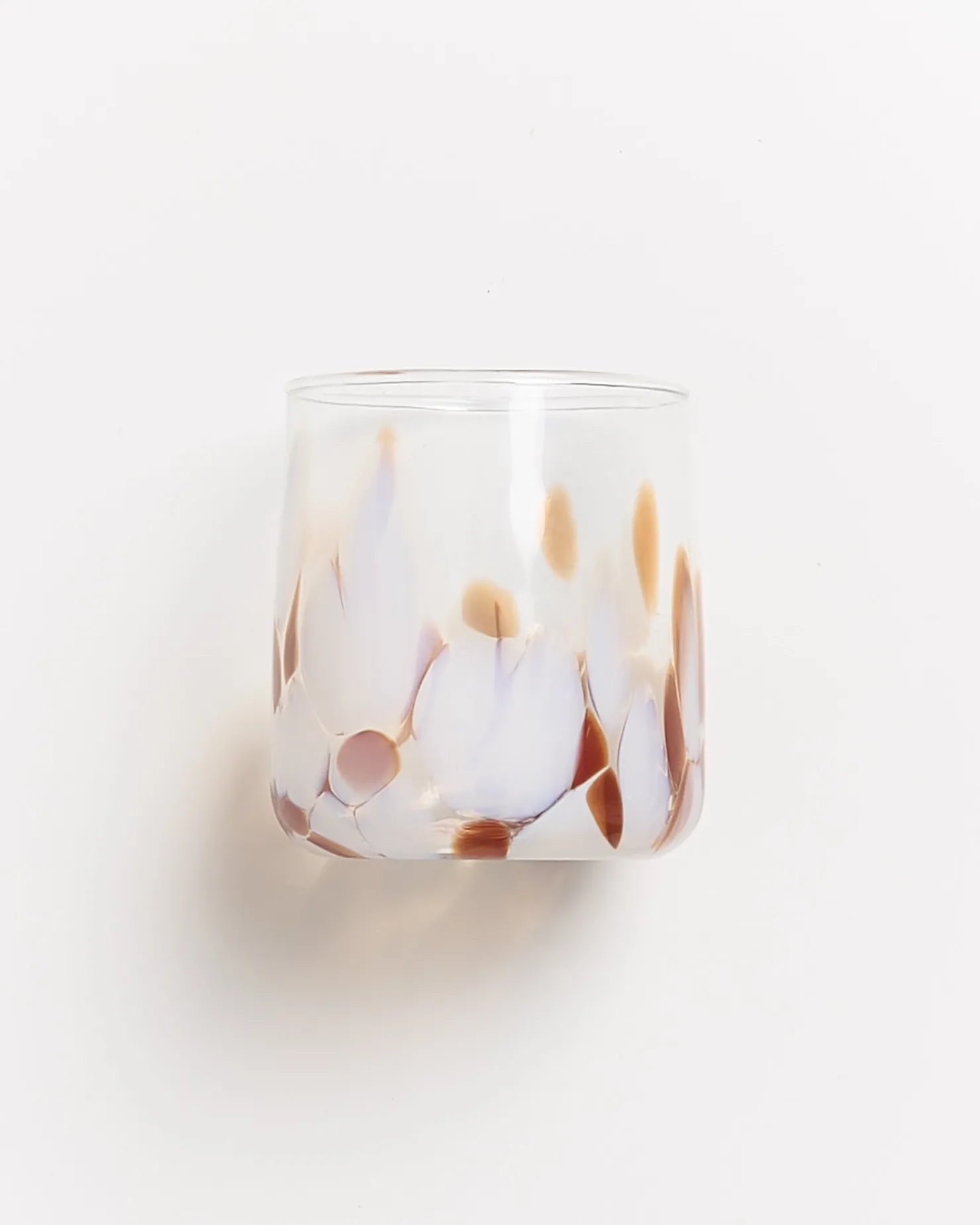 alegria__glass_small_big_drops_amber_sand_2.webp Motel a Miio Kleine Gläser^Alegria - Glass Small Big Drops Amber Sand drops bernstein sand