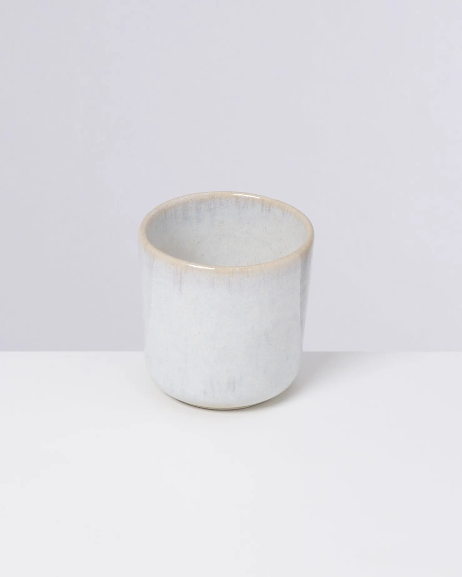 areia__cup_small_white_4.webp Motel a Miio Kleine Becher^Areia - Cup Small White weiß