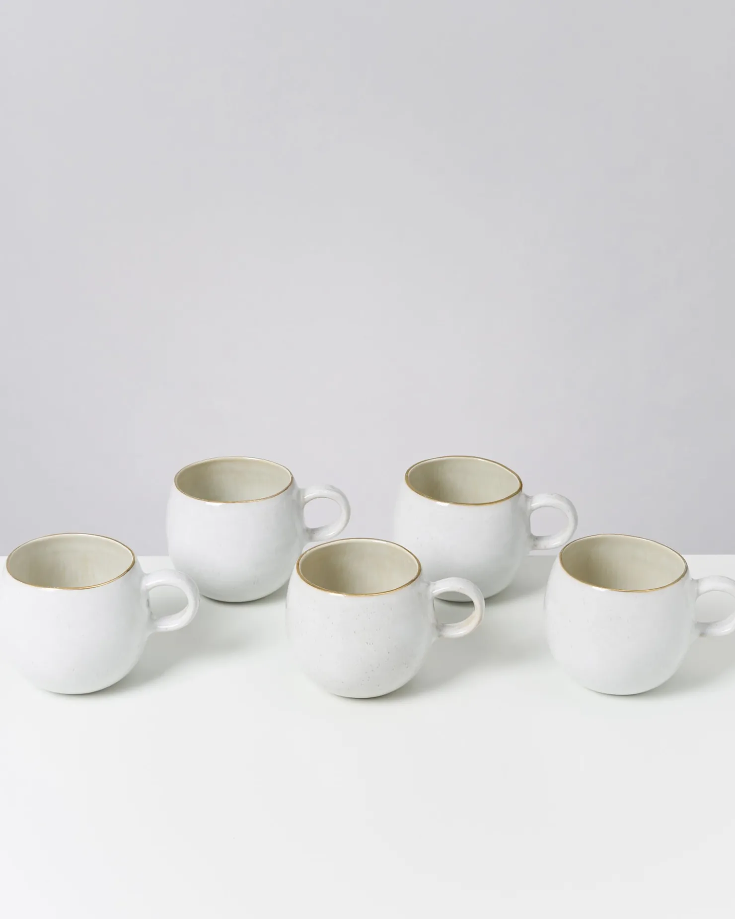 areia__mug_big_sand_with_gold_rim_11.webp Motel a Miio Große Tassen^Areia - Mug Big With Gold Rim sand