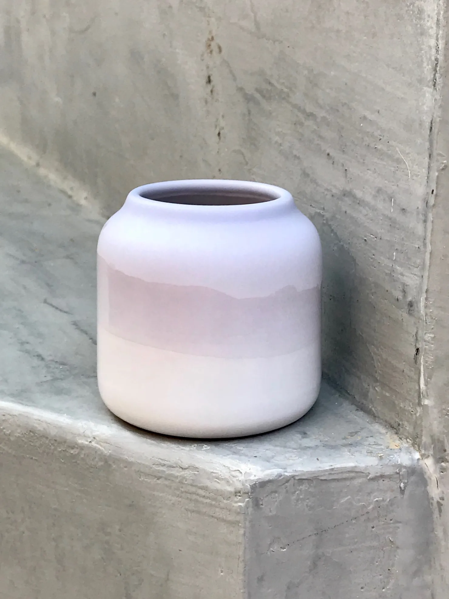 beb_vase__lilac_4.webp Motel a Miio Kleine Vasen^Bebé Vase - c lila