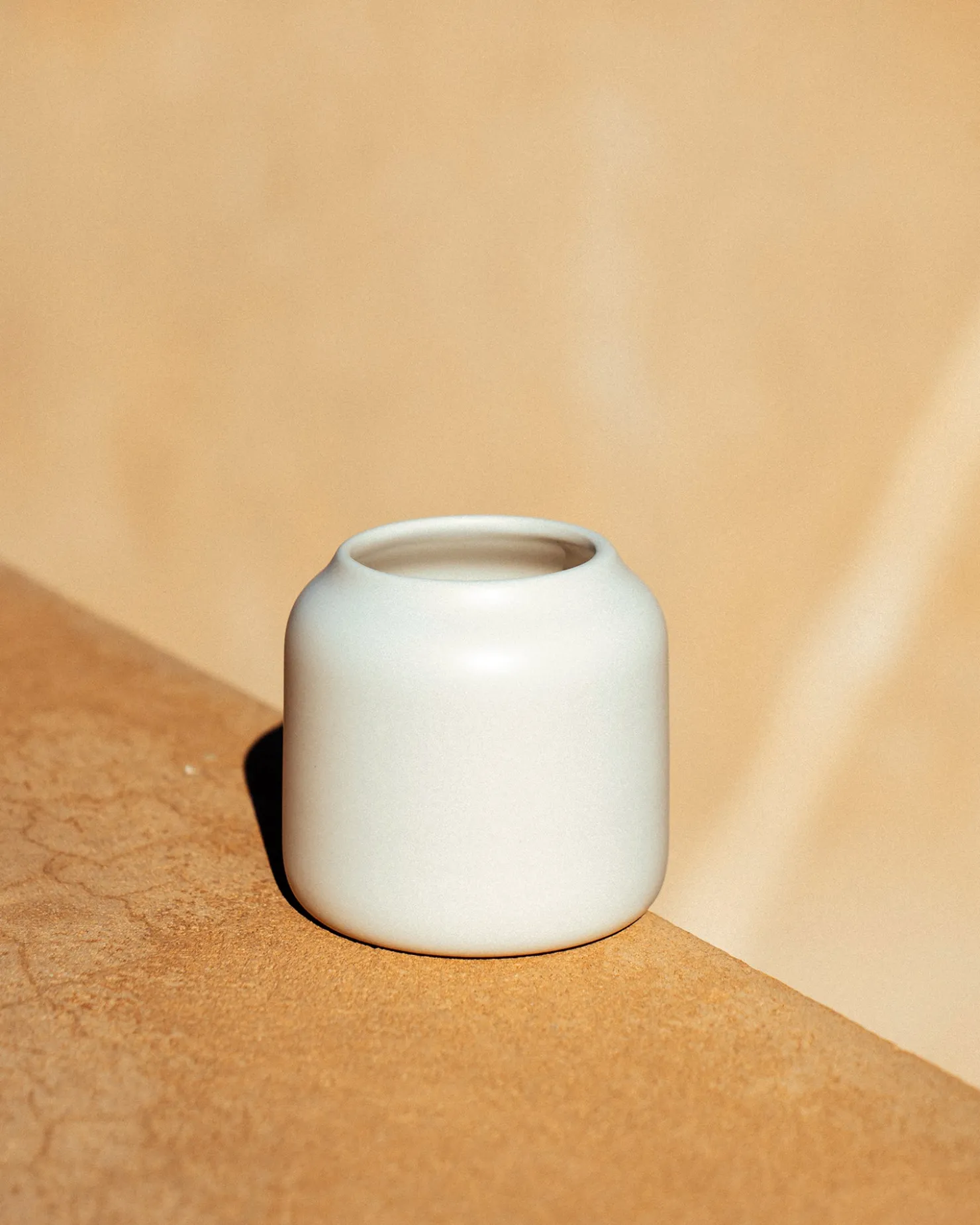 beb_vase__sand_matt_6.webp Motel a Miio Kleine Vasen^Bebé Vase - Sand Matt sand matt