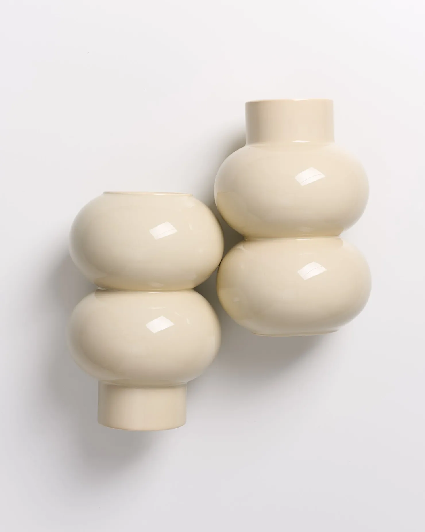 bispo_vase_beige_5.webp Motel a Miio Mittlere Vasen^Bispo Vase beige