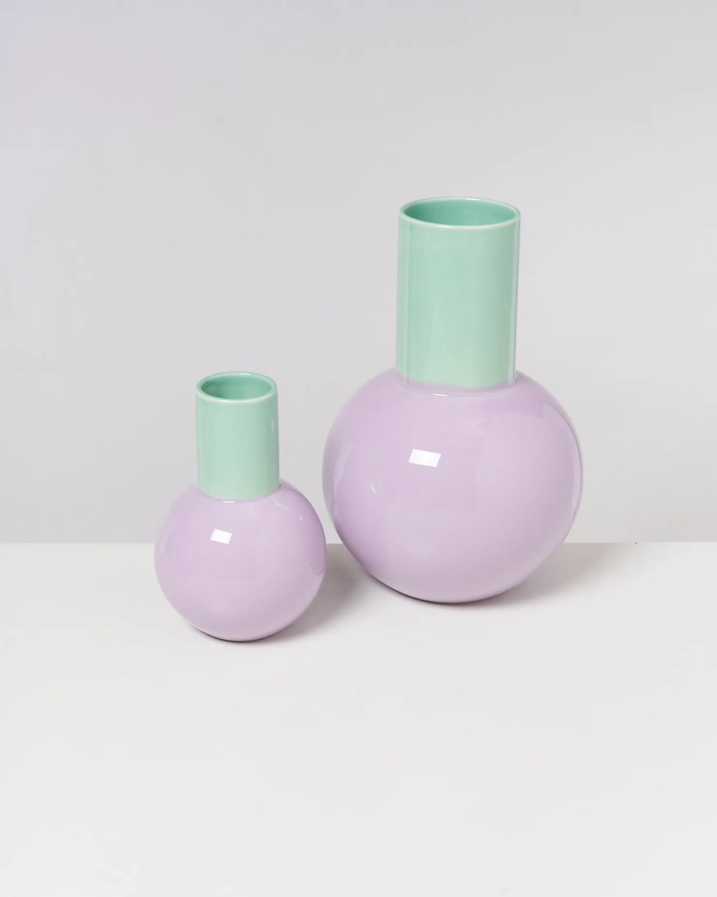 bola_vase_l__lilac_green_2.webp Motel a Miio Große Vasen^Bola Vase L - Lilac Green pastel mint purple