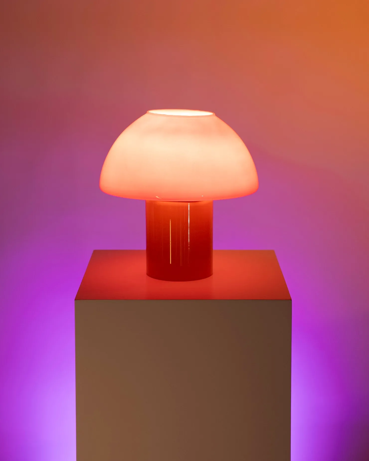 cogumelo__glass_lamp_pink_yellow_2.webp Motel a Miio Lampen^Cogumelo - Glass Lamp Pink Yellow rosa gelb