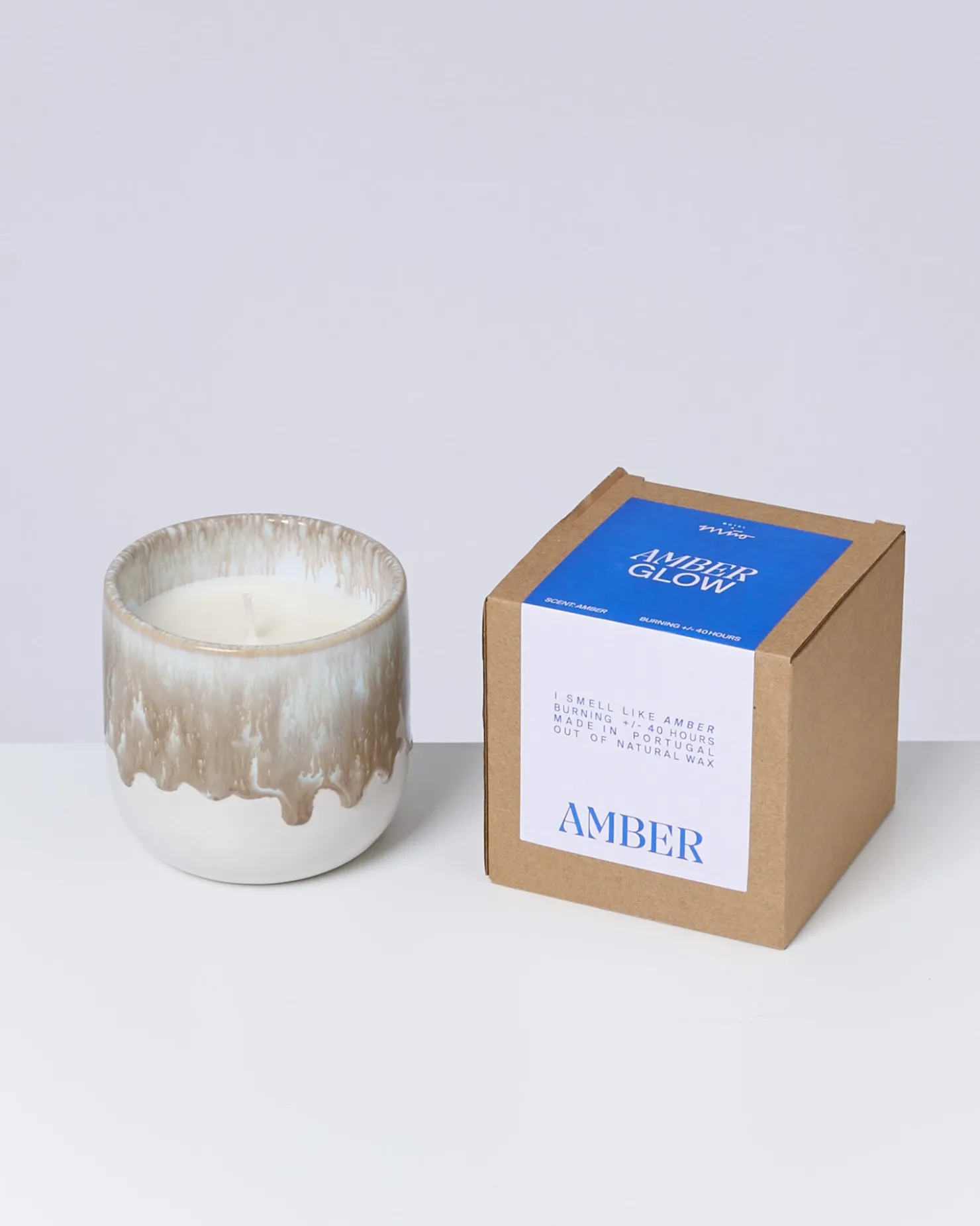 coimbra__scented_candle_amber_glow_sand_2.webp Motel a Miio Duftkerzen^Coimbra - Scented Candle “Amber Glow” sand