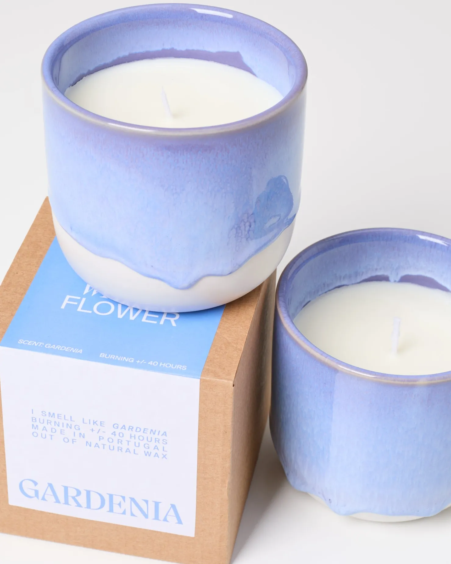 coimbra__scented_candle_gardenia_cornflower_6.webp Motel a Miio Duftkerzen^Coimbra - Scented Candle "Gardenia" cornflower