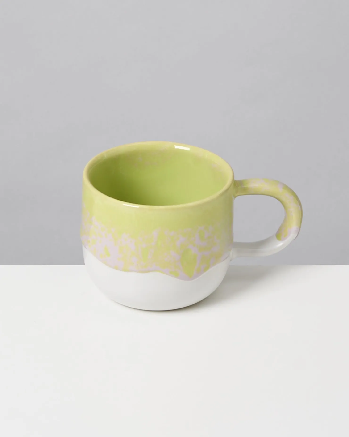 coimbra_cup_small_lime_lilac_5.webp Motel a Miio Kleine Tassen^Coimbra Cup Small Lime Lilac lime-lilac