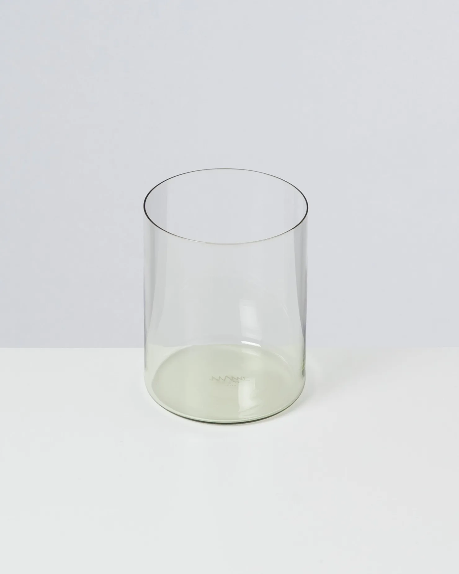 joia__glas_large_emerald_3.webp Motel a Miio Große Gläser^Joia - Glas Large Emerald smaragd