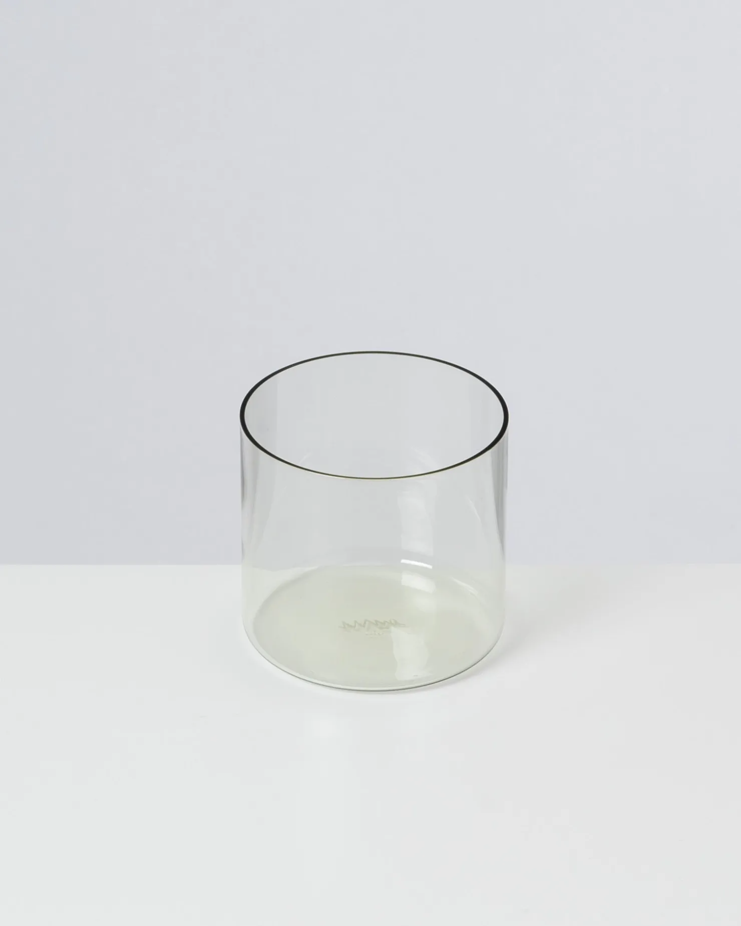 joia__glas_small_emerald_3.webp Motel a Miio Kleine Gläser^Joia - Glas Small Emerald smaragd