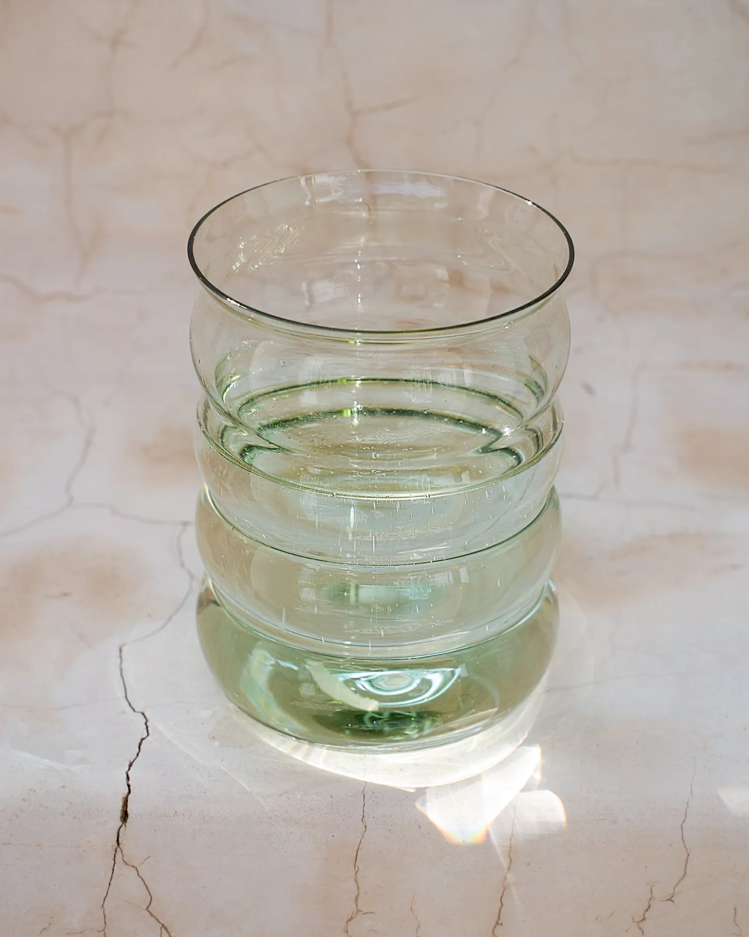 joia__glass_large_bubble_emerald_5.webp Motel a Miio Große Gläser^Joia - Glass Large Bubble Emerald smaragd