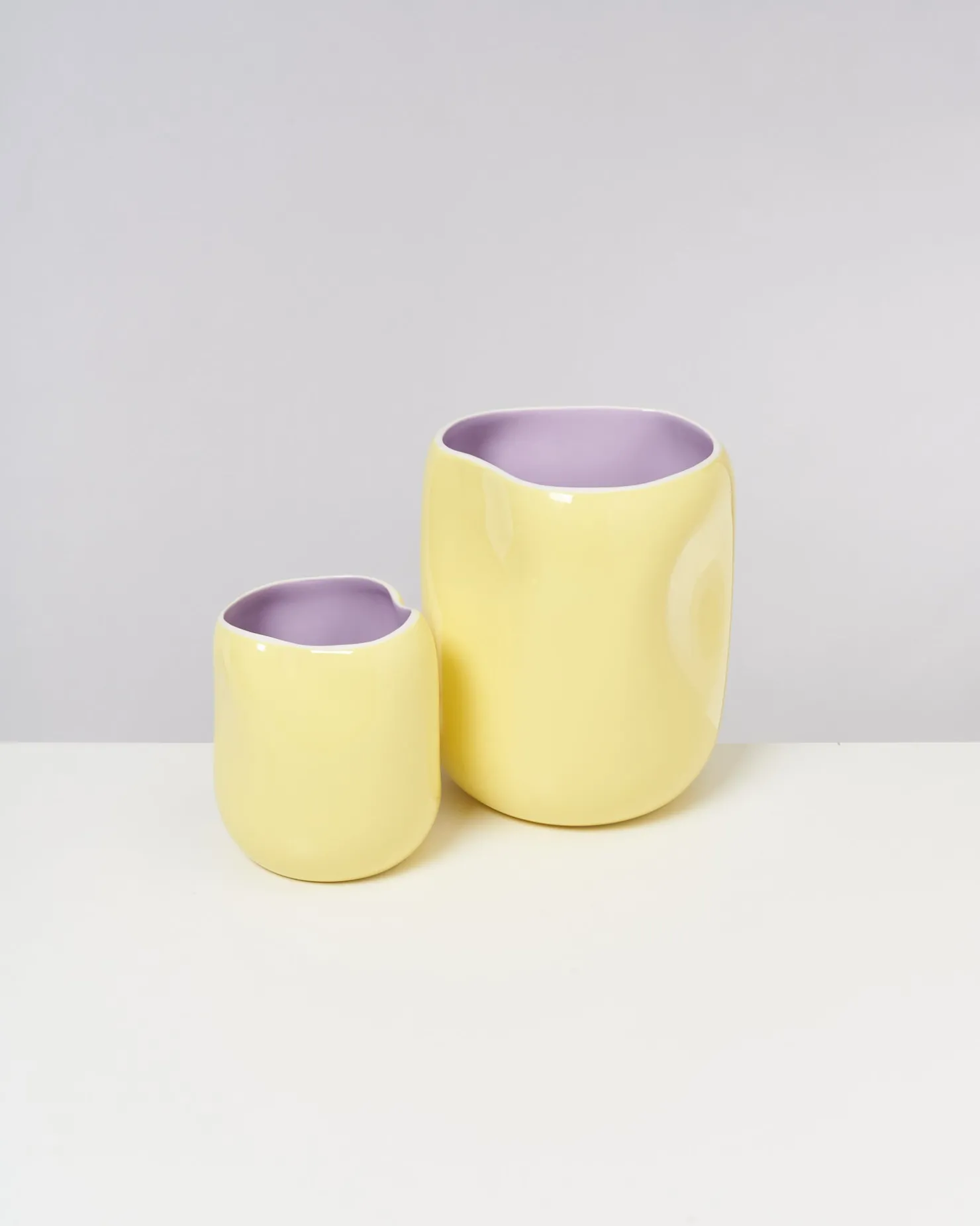 joo_vase_l_yellow_lilac_2.webp Motel a Miio Große Vasen^João Vase L Yellow Lilac gelb lila