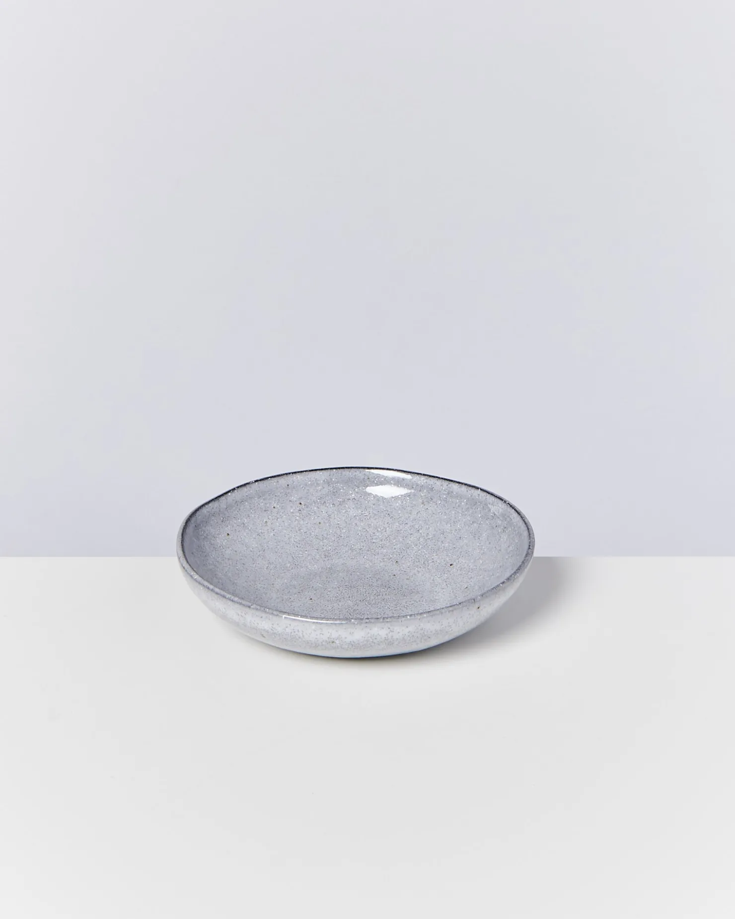 mae__mini_plate_deep_grey_5.webp Motel a Miio Schmuckschälchen^Mae - Mini Plate Deep Grey Gray