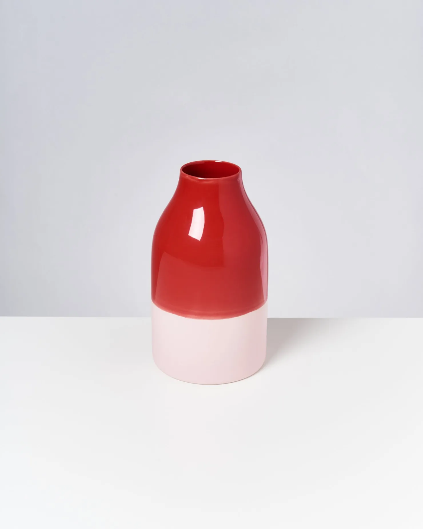 Motel a Miio Mittlere Vasen^Marisa Vase - red rose