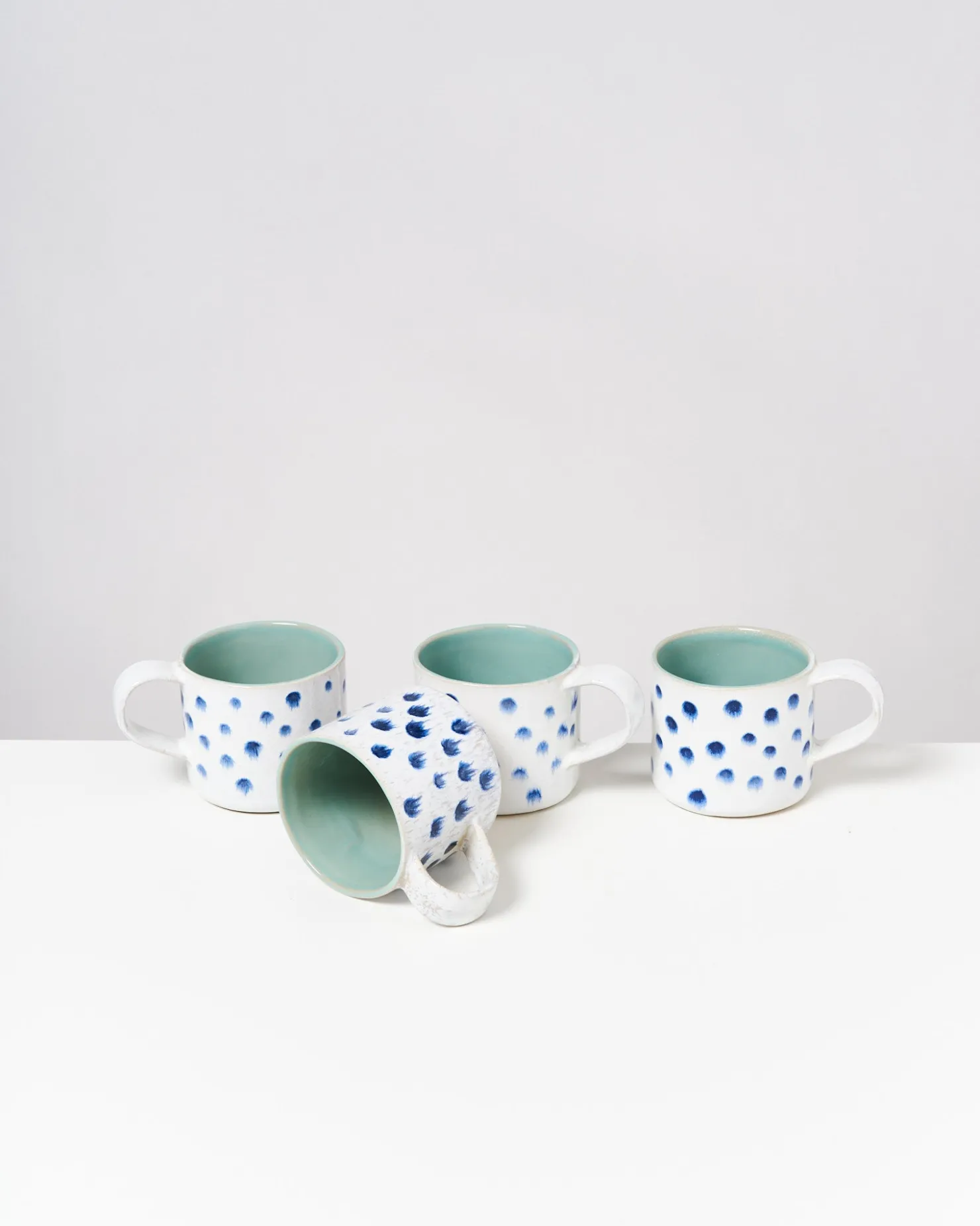 ndoa__set_of__mugs_mint_with_dots_2-1.webp Motel a Miio Tassen-Sets^Nódoa - Set Of 4 Mugs Mint With Dots mint mit Punkten