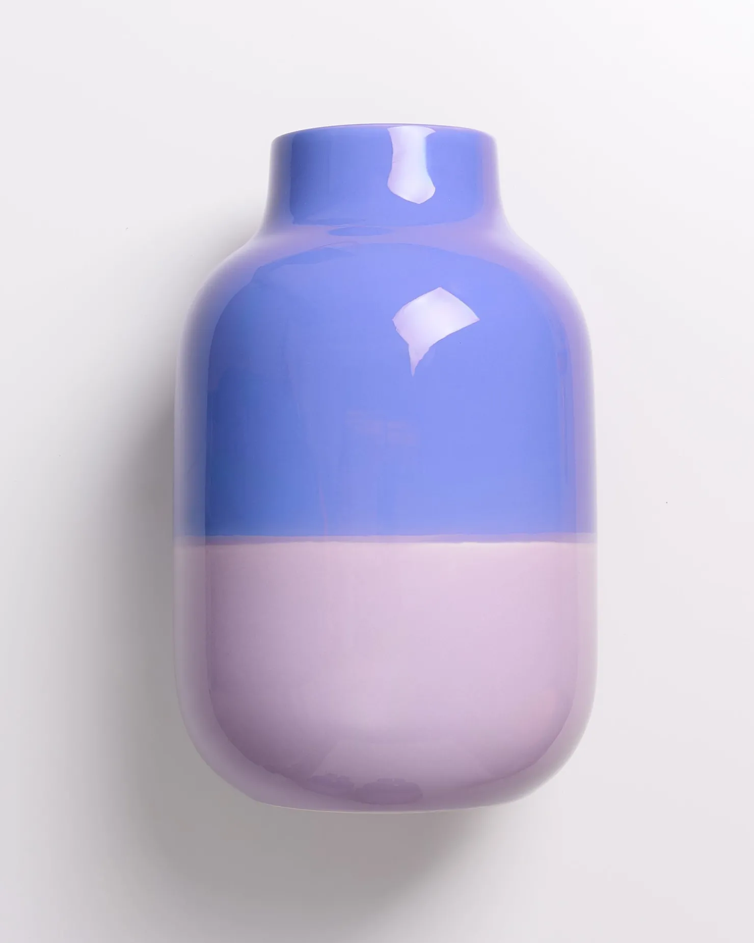 nuno_vase_l__cornflower_lilac_5.webp Motel a Miio Große Vasen^Nuno Vase L - cornflower lilac