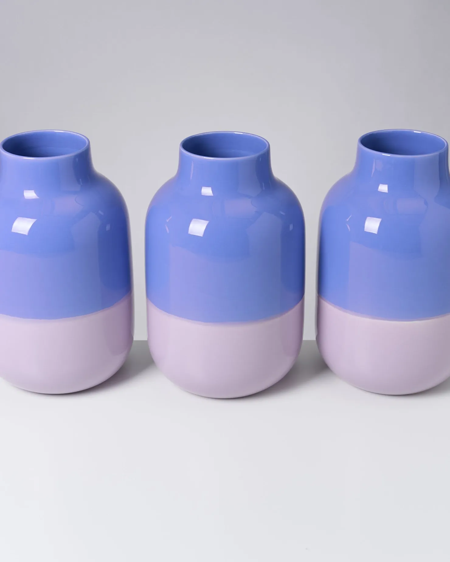 nuno_vase_l__cornflower_lilac_9.webp Motel a Miio Große Vasen^Nuno Vase L - cornflower lilac