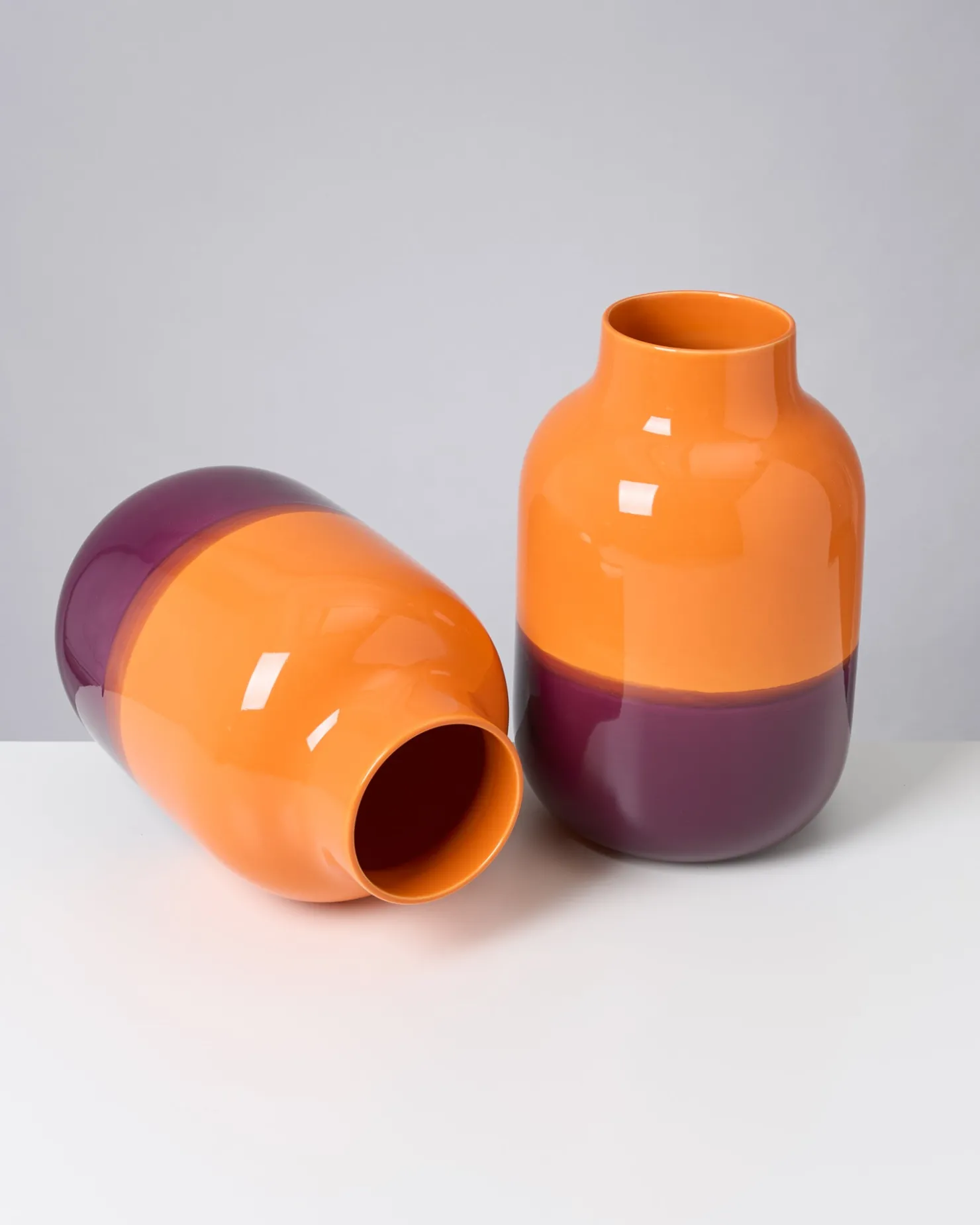 nuno_vase_l__orange_darklilac_9.webp Motel a Miio Große Vasen^Nuno Vase L - orange darklilac