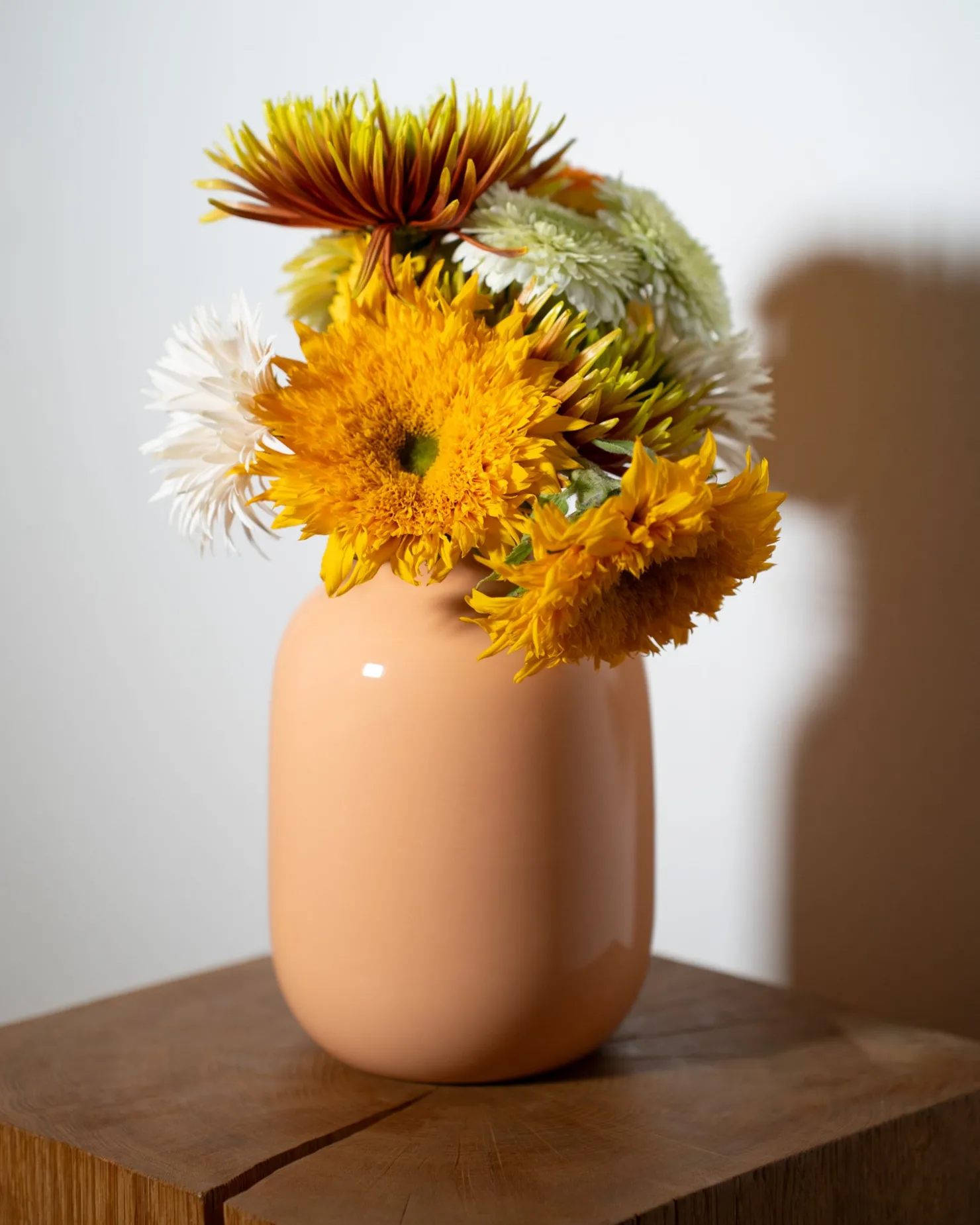 nuno_vase_l__peach_7.webp Motel a Miio Große Vasen^Nuno Vase L - peach