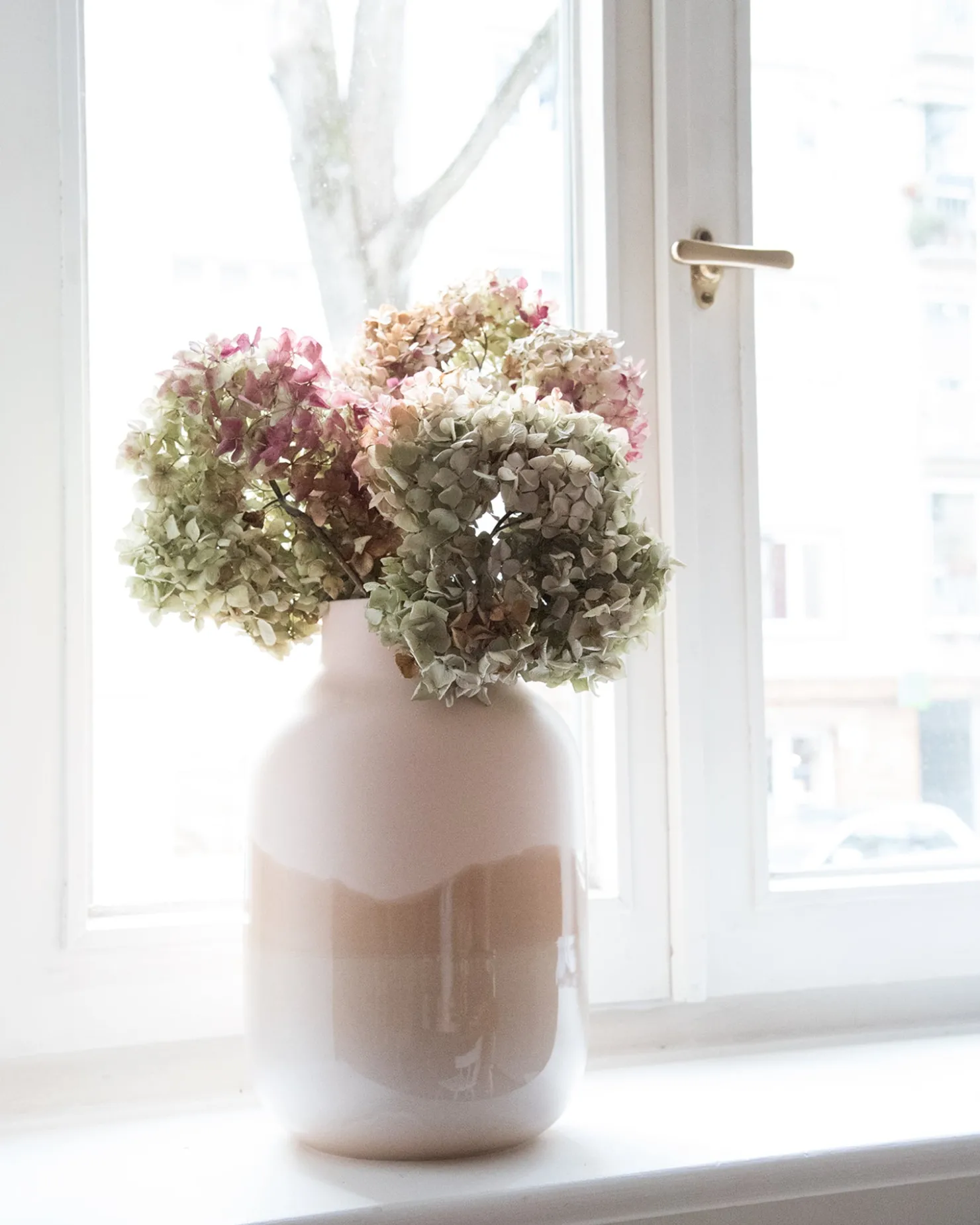 nuno_vase_l__sand_6.webp Motel a Miio Große Vasen^Nuno Vase L - sand