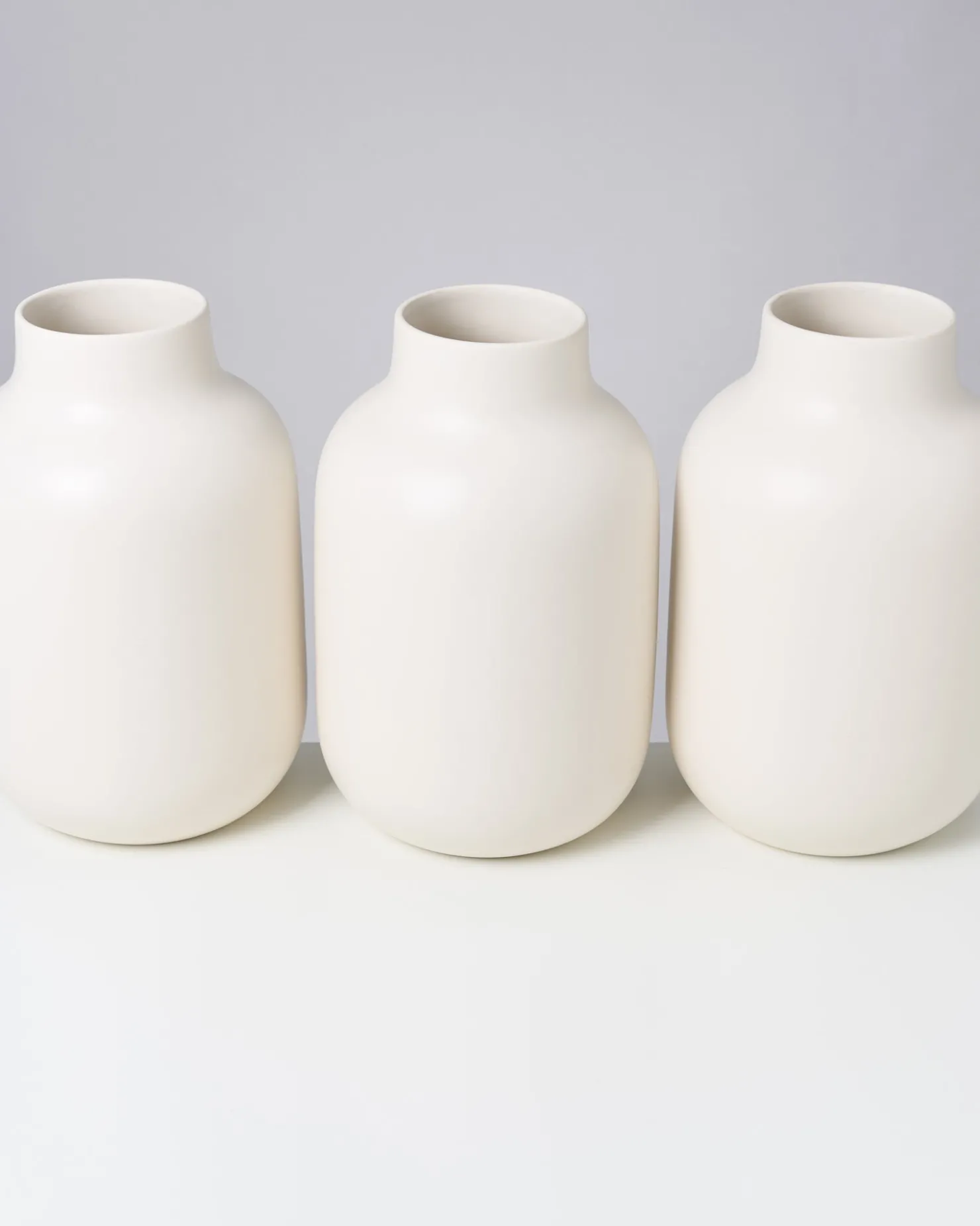 nuno_vase_l__sand_matt_2.webp Motel a Miio Große Vasen^Nuno Vase L - sand matt