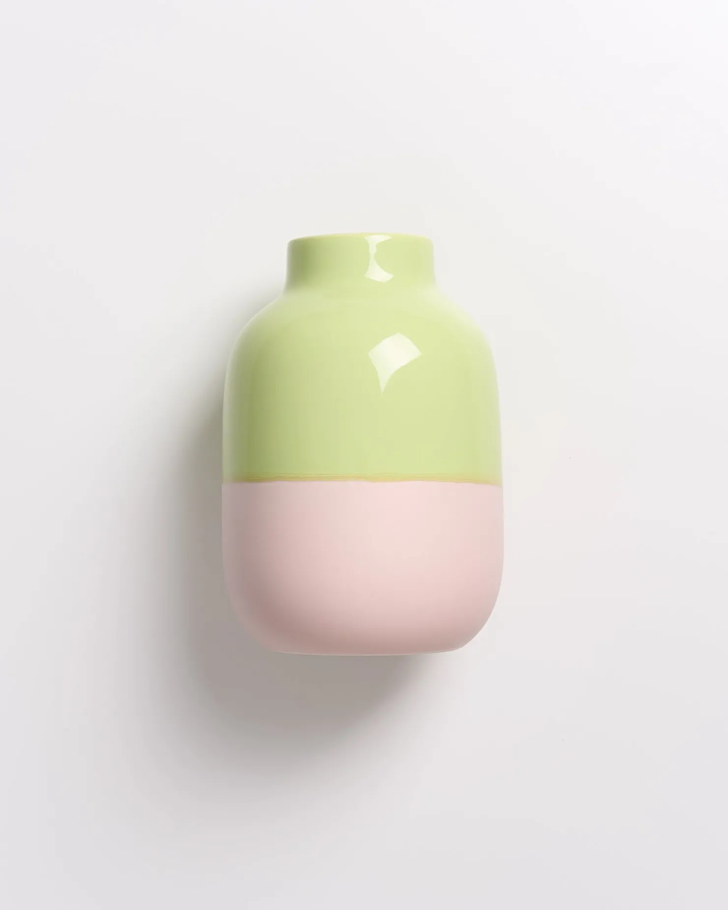 nuno_vase_m__lime_rose_4.webp Motel a Miio Mittlere Vasen^Nuno Vase M - lime rose