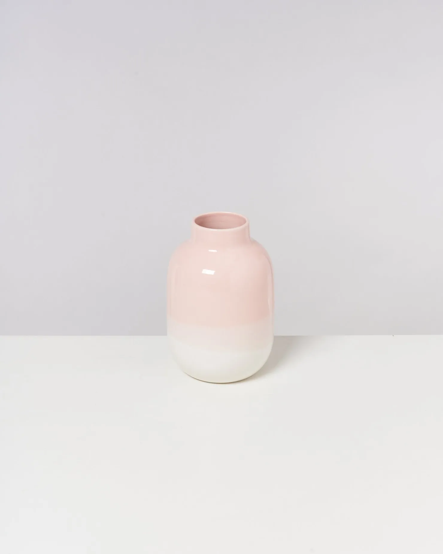 nuno_vase_m__pink_3.webp Motel a Miio Mittlere Vasen^Nuno Vase M - Pink rosa