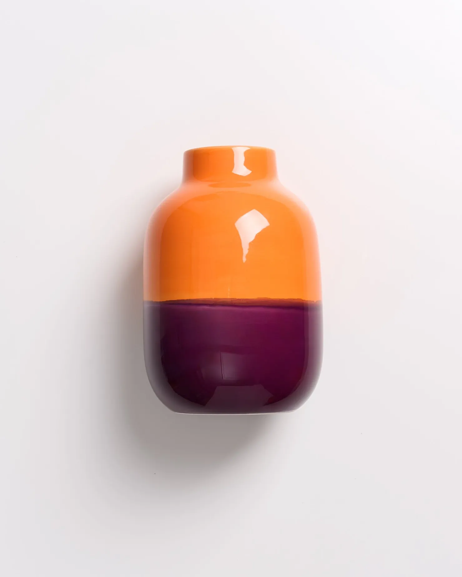 nuno_vase_m_orange_darklilac_3.webp Motel a Miio Mittlere Vasen^Nuno Vase M Orange Darklilac orange dunkellila