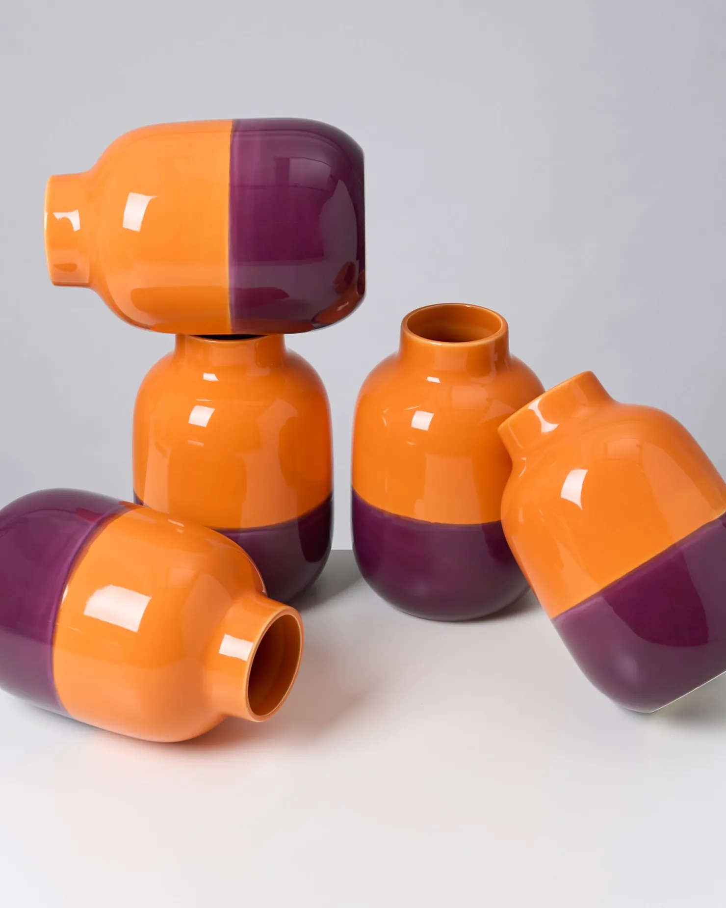 nuno_vase_m_orange_darklilac_4.webp Motel a Miio Mittlere Vasen^Nuno Vase M Orange Darklilac orange dunkellila