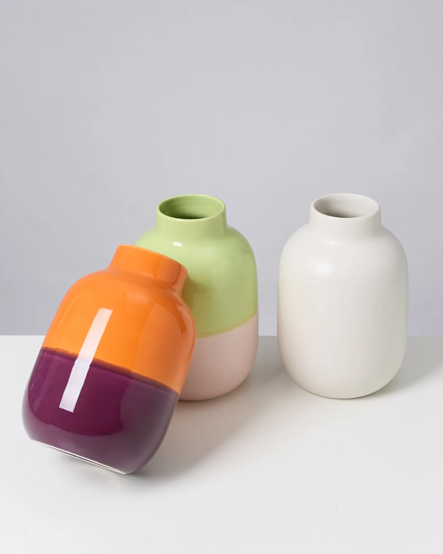 nuno_vase_m_orange_darklilac_6.webp Motel a Miio Mittlere Vasen^Nuno Vase M Orange Darklilac orange dunkellila