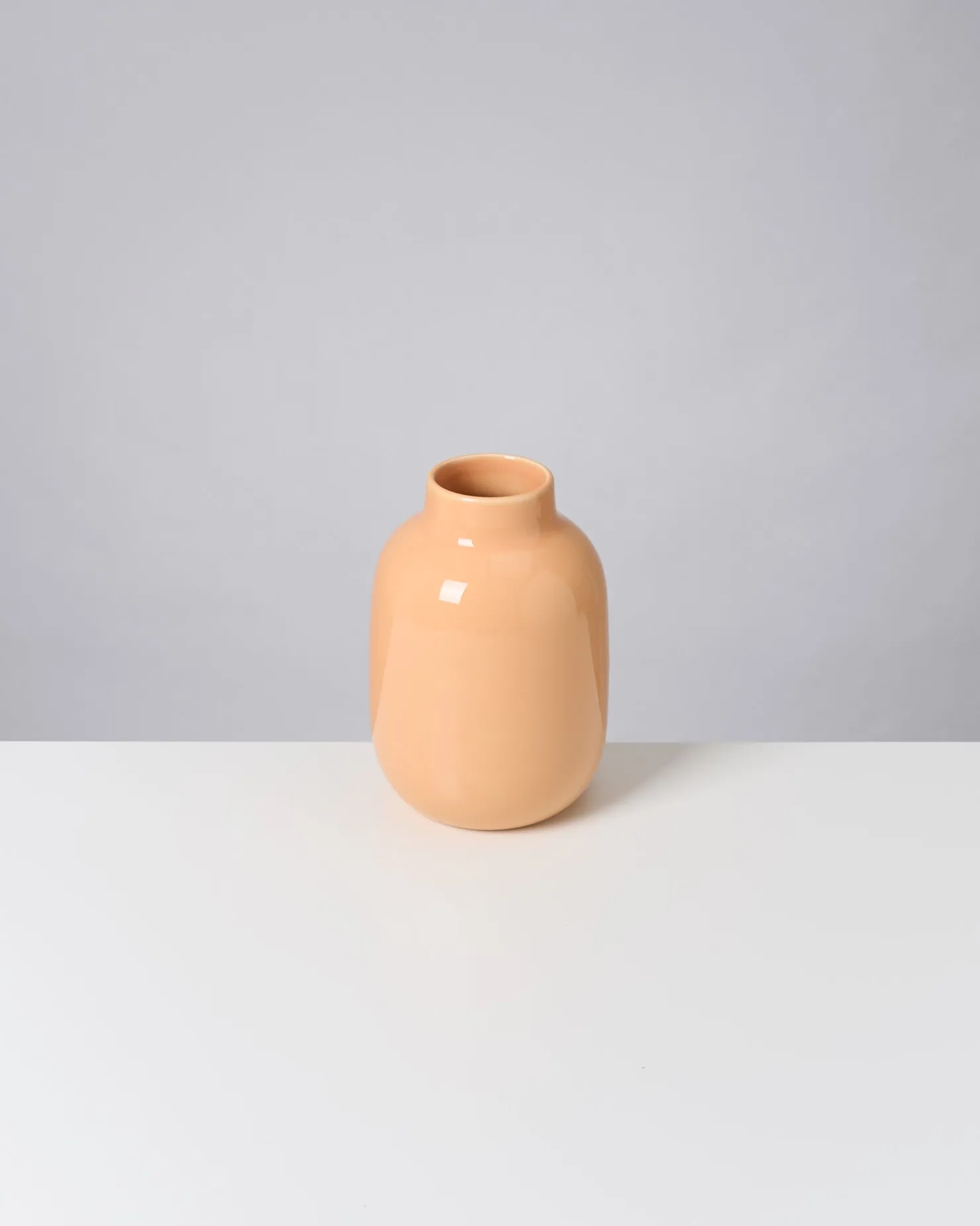 Motel a Miio Mittlere Vasen^Nuno Vase M peach
