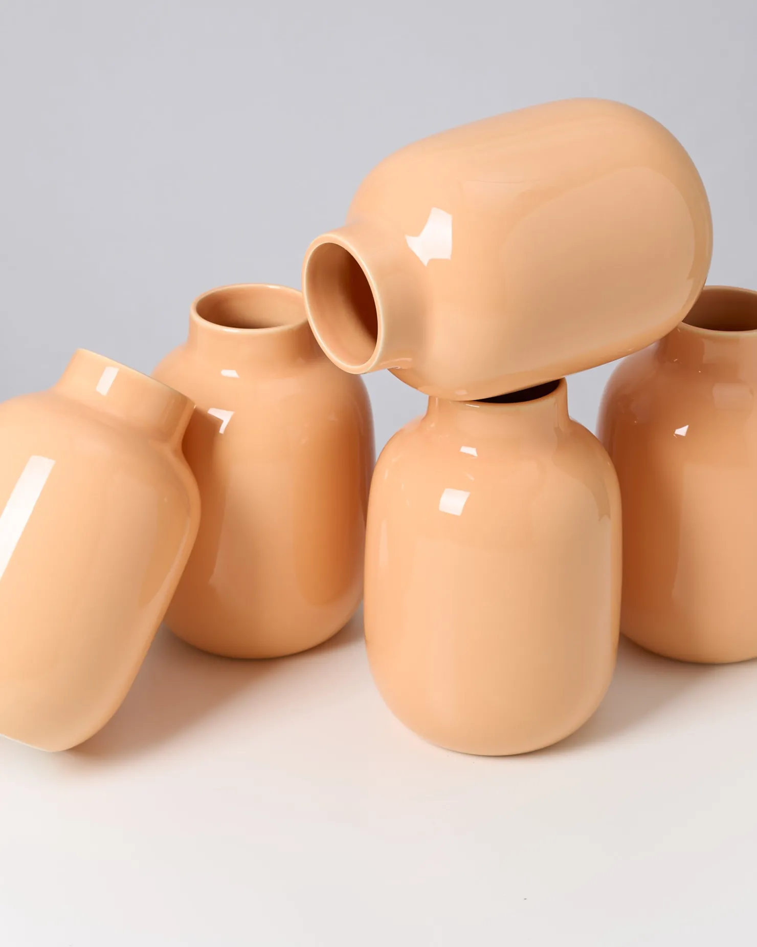 nuno_vase_m_peach_11.webp Motel a Miio Mittlere Vasen^Nuno Vase M peach