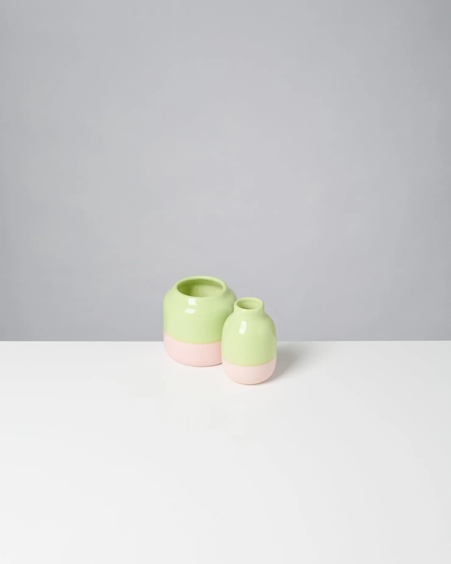 nuno_vase_s_lime_ros_4.webp Motel a Miio Kleine Vasen^Nuno Vase S lime rosé