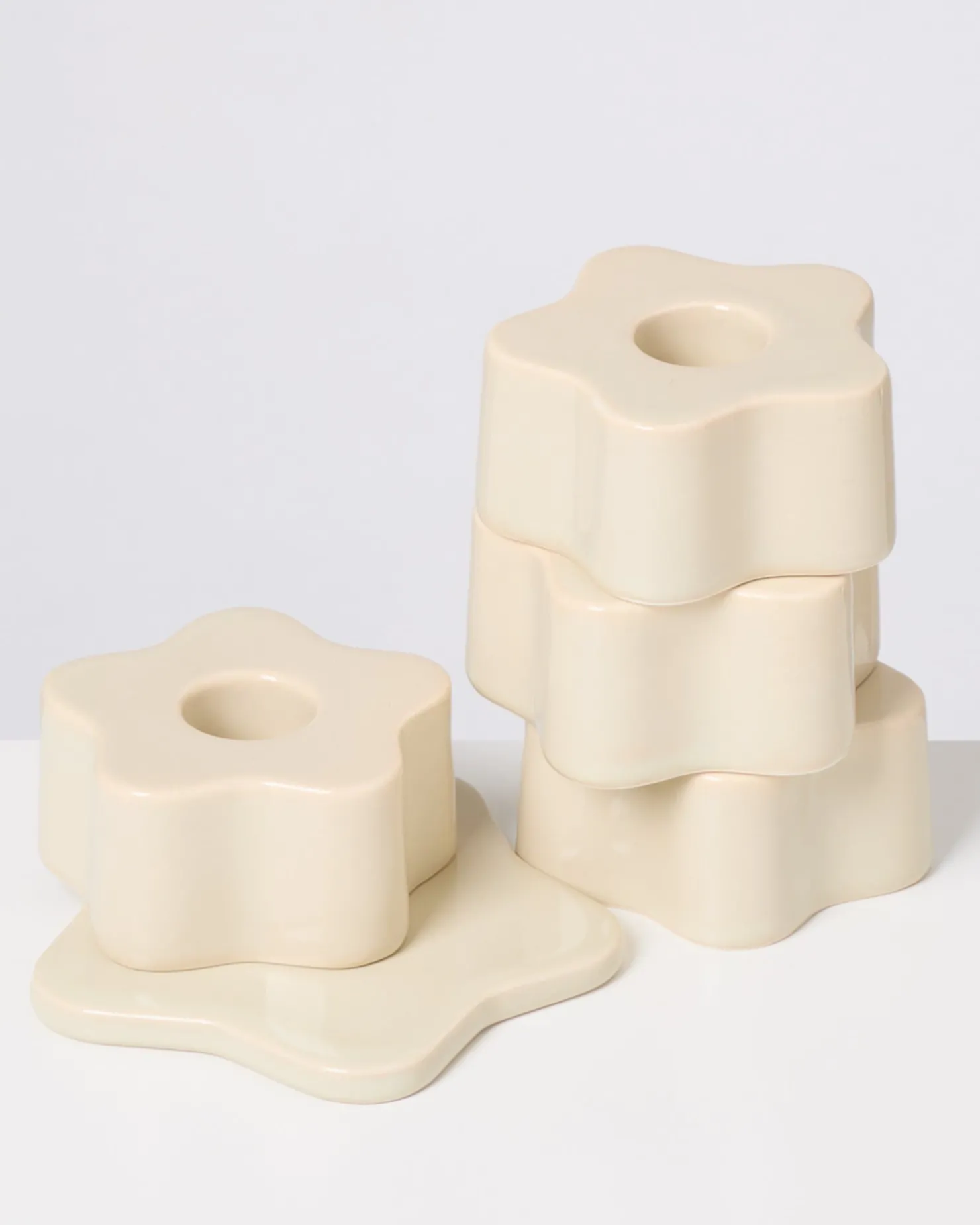 seia__candle_holder_beige_15.webp Motel a Miio Kerzen Und Kerzenständer^Seia - Candle Holder beige