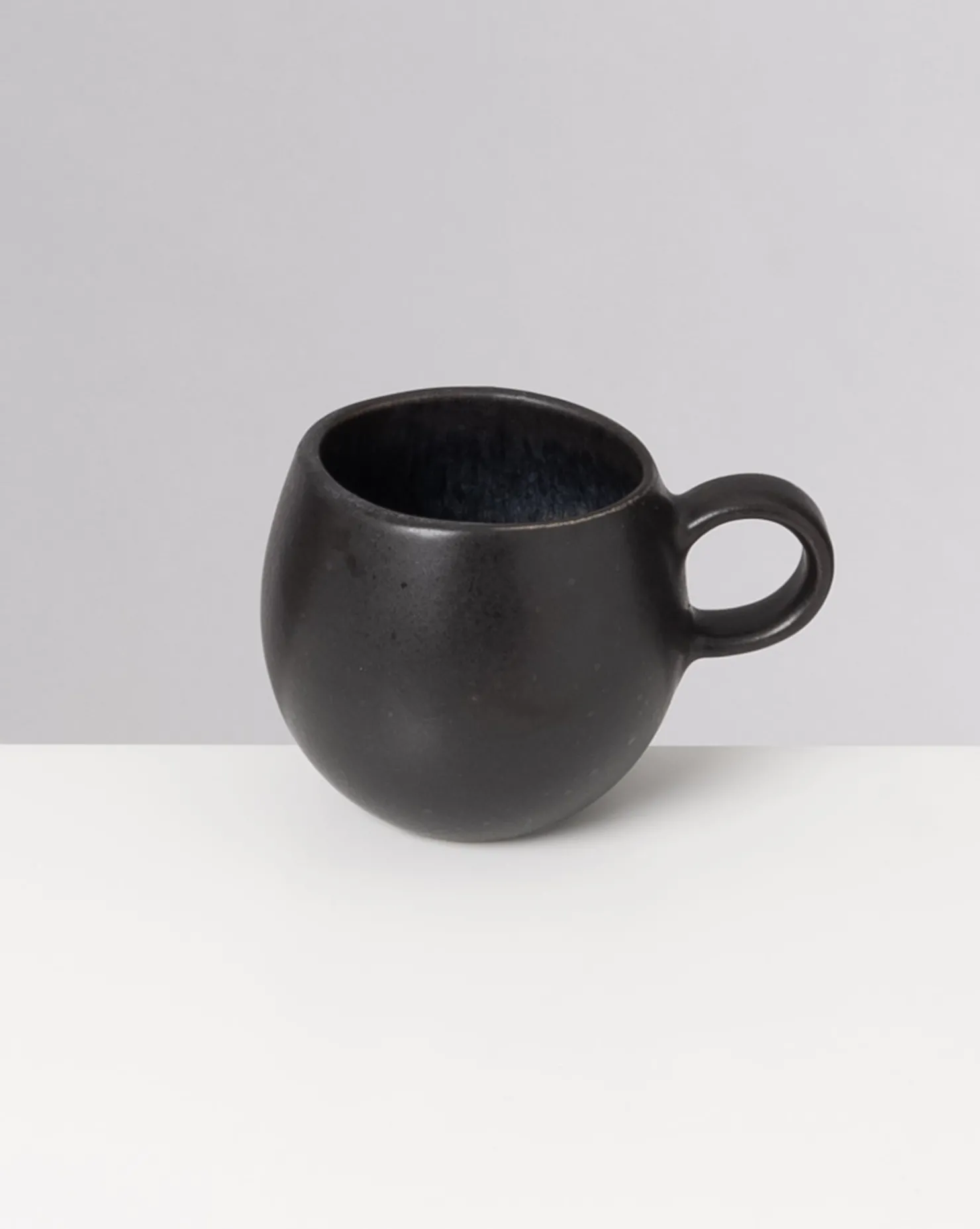 sintra___mug_small_black_4.webp Motel a Miio Kleine Tassen^Sintra - Mug Small Black schwarz